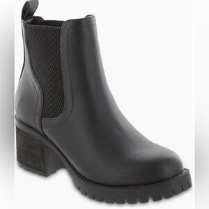 Black Chelsea Boots 8.5